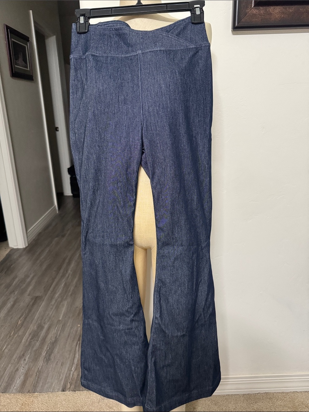 HALARA Dark Blue Denim-Look High Waist Flare Pants size Small- NWT